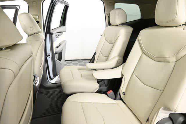 new 2025 Cadillac XT6 car, priced at $60,760