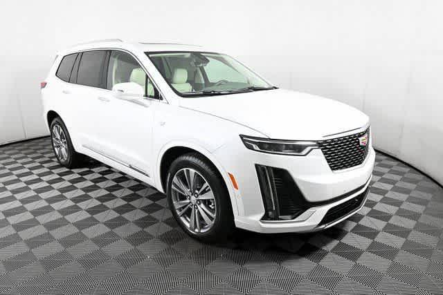 new 2025 Cadillac XT6 car, priced at $60,760