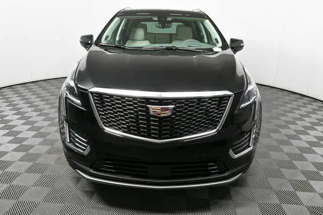new 2025 Cadillac XT5 car, priced at $52,690