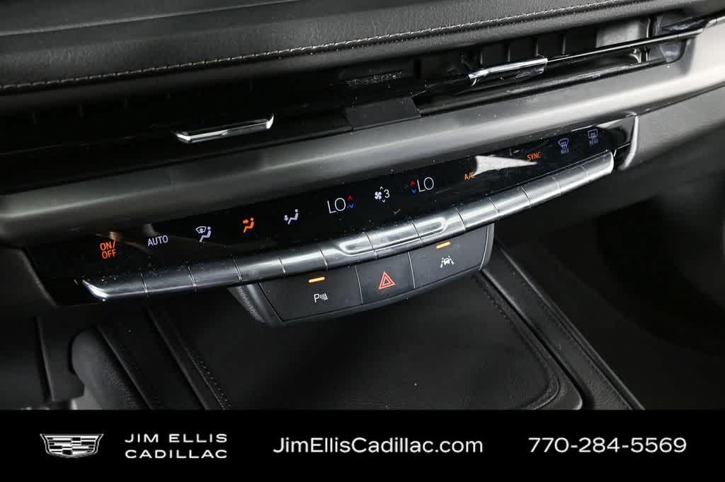 used 2025 Cadillac XT4 car, priced at $31,500