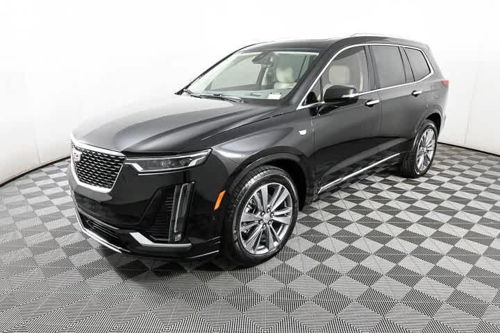 new 2025 Cadillac XT6 car, priced at $56,460