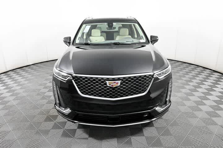 new 2025 Cadillac XT6 car, priced at $56,460
