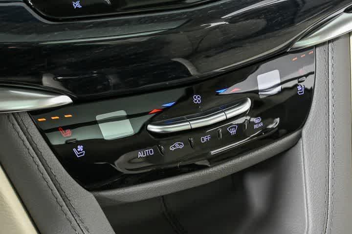 new 2025 Cadillac XT6 car, priced at $56,460