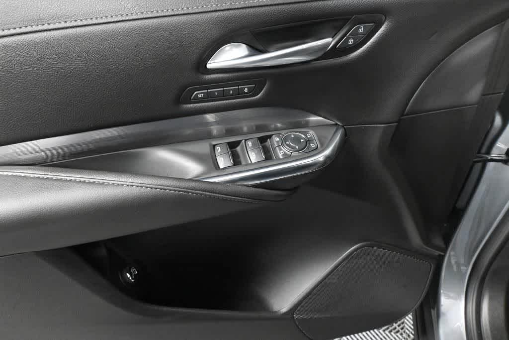 new 2024 Cadillac XT4 car, priced at $39,915