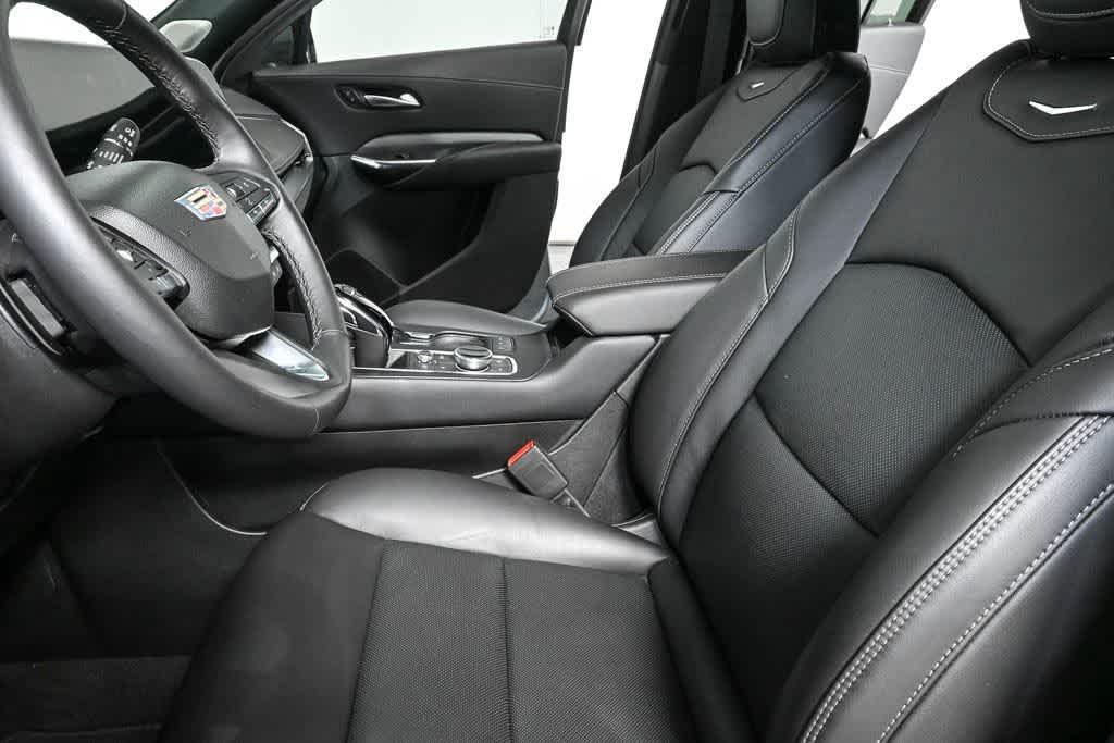 new 2024 Cadillac XT4 car, priced at $39,915