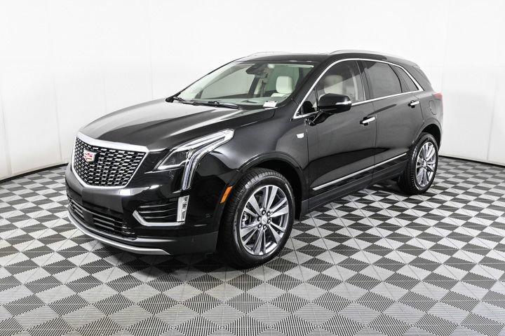 new 2025 Cadillac XT5 car, priced at $56,585
