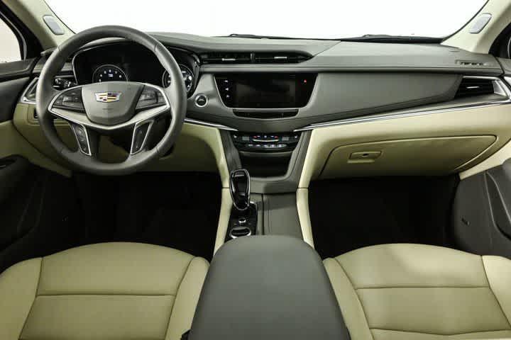 new 2025 Cadillac XT5 car, priced at $56,585