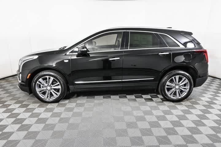 new 2025 Cadillac XT5 car, priced at $56,585