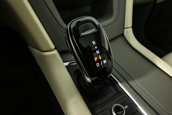 new 2025 Cadillac XT5 car, priced at $56,585