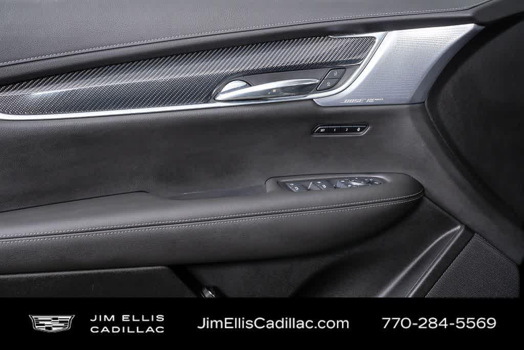 used 2024 Cadillac XT6 car, priced at $49,788