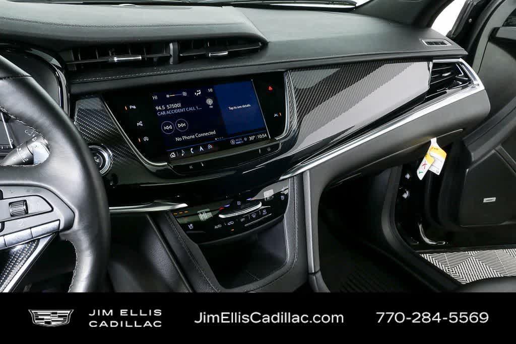 used 2024 Cadillac XT6 car, priced at $49,788