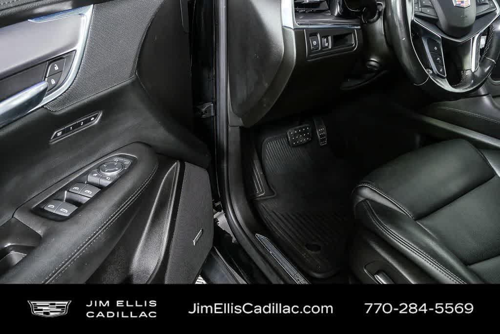 used 2018 Cadillac XT5 car, priced at $20,000