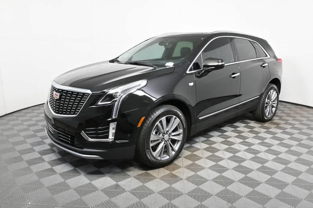 new 2026 Cadillac XT5 car, priced at $53,095