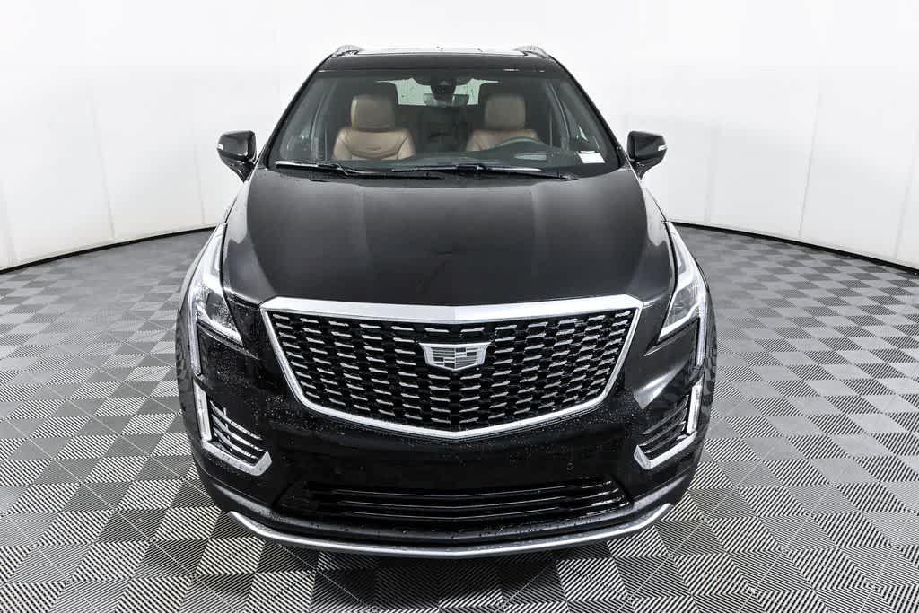 new 2024 Cadillac XT5 car, priced at $48,160