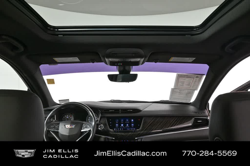 used 2022 Cadillac XT6 car, priced at $32,950