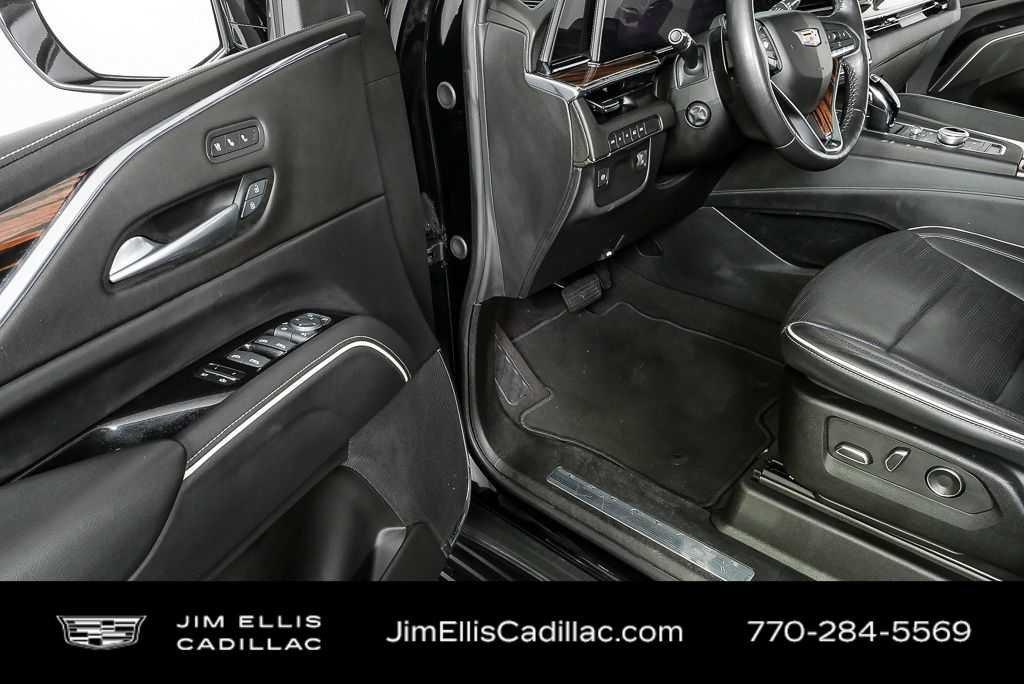 used 2024 Cadillac Escalade ESV car, priced at $74,677