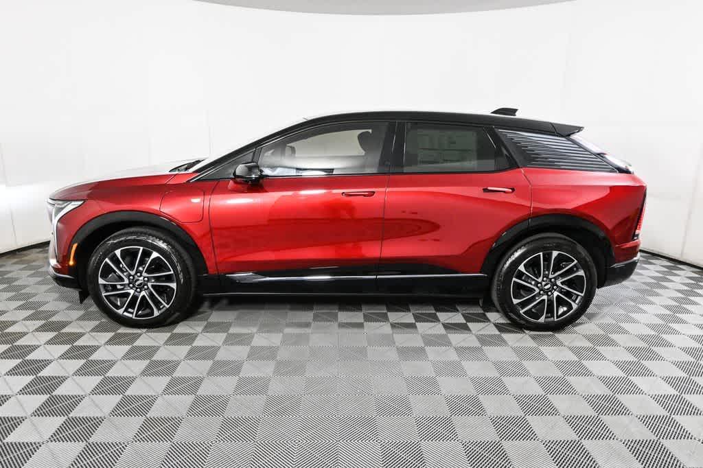 new 2025 Cadillac OPTIQ car, priced at $48,815