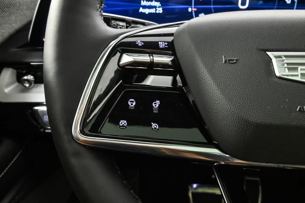 new 2025 Cadillac OPTIQ car, priced at $48,815