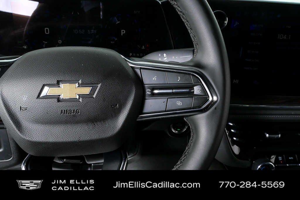 used 2025 Chevrolet Suburban car, priced at $61,995