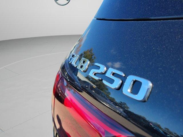 new 2026 Mercedes-Benz GLB 250 car, priced at $51,270