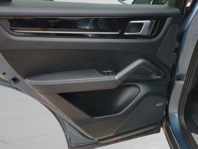 used 2020 Porsche Cayenne car, priced at $43,991