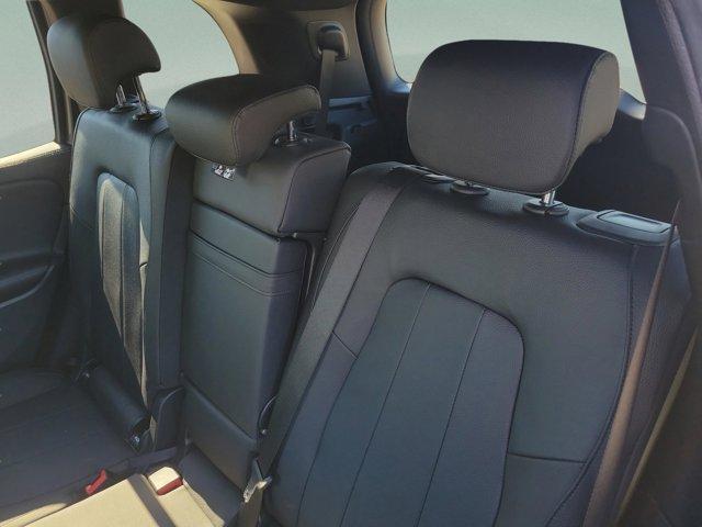 used 2021 Mercedes-Benz GLB 250 car, priced at $26,500