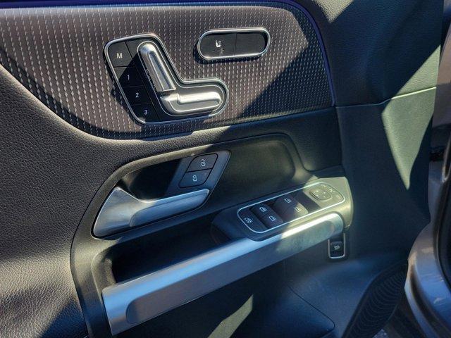 used 2021 Mercedes-Benz GLB 250 car, priced at $26,500