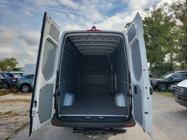 new 2026 Mercedes-Benz Sprinter 2500 car, priced at $62,125