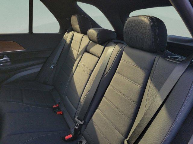used 2025 Mercedes-Benz GLE 580 car, priced at $81,000