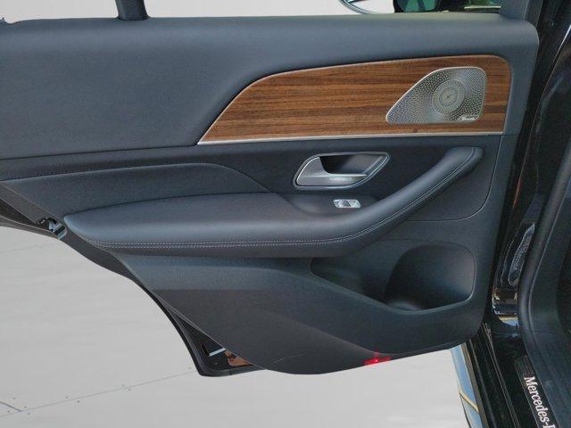 used 2025 Mercedes-Benz GLE 580 car, priced at $81,000