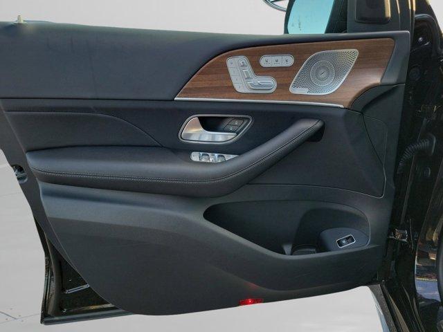 used 2025 Mercedes-Benz GLE 580 car, priced at $81,000