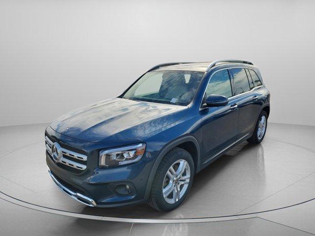 used 2021 Mercedes-Benz GLB 250 car, priced at $23,950