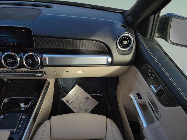 used 2021 Mercedes-Benz GLB 250 car, priced at $27,600