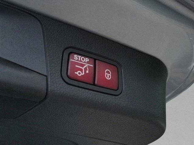 new 2026 Mercedes-Benz GLB 250 car, priced at $49,325