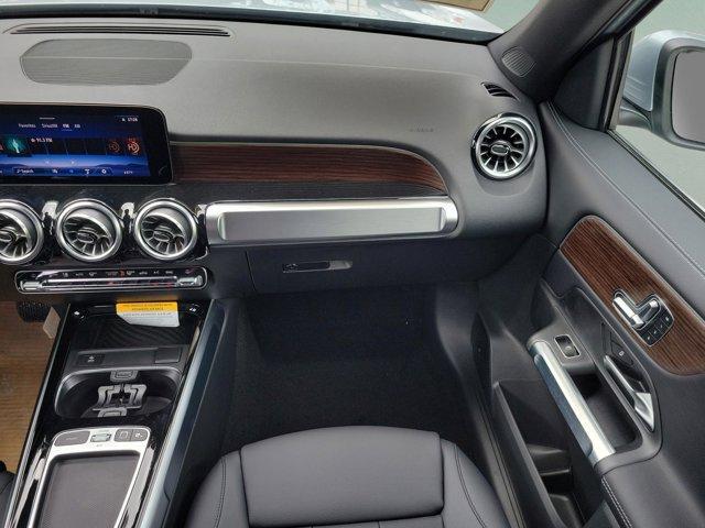 new 2026 Mercedes-Benz GLB 250 car, priced at $49,325