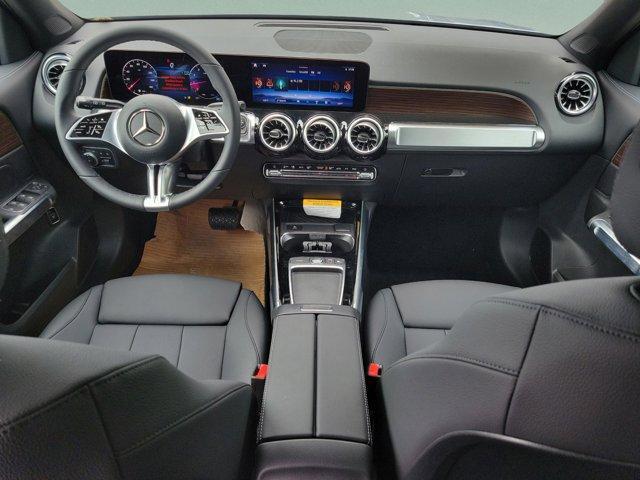 new 2026 Mercedes-Benz GLB 250 car, priced at $49,325