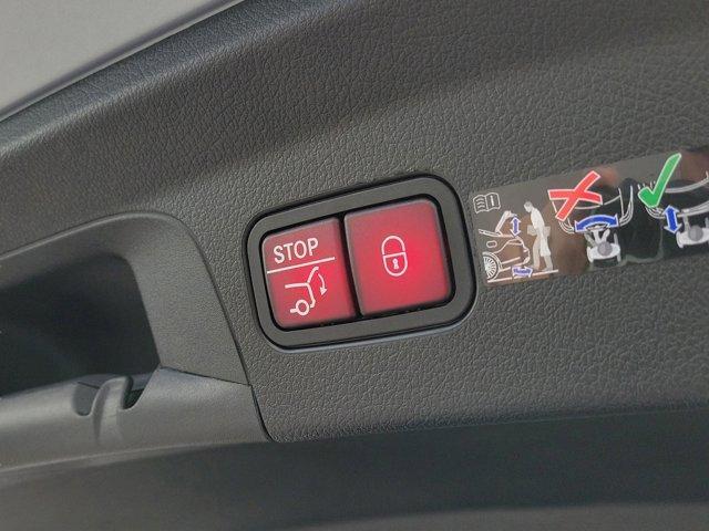 new 2026 Mercedes-Benz GLE 450 car, priced at $92,540