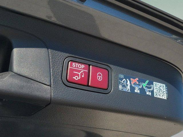 used 2026 Mercedes-Benz GLS 450 car, priced at $90,000