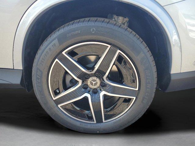 used 2026 Mercedes-Benz GLC 300 car, priced at $53,998