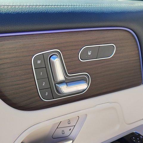 new 2026 Mercedes-Benz GLB 250 car, priced at $49,915