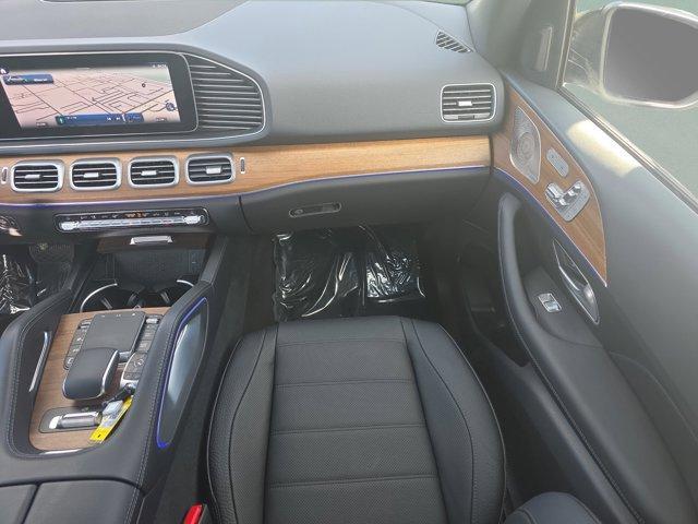 used 2025 Mercedes-Benz GLE 580 car, priced at $77,997
