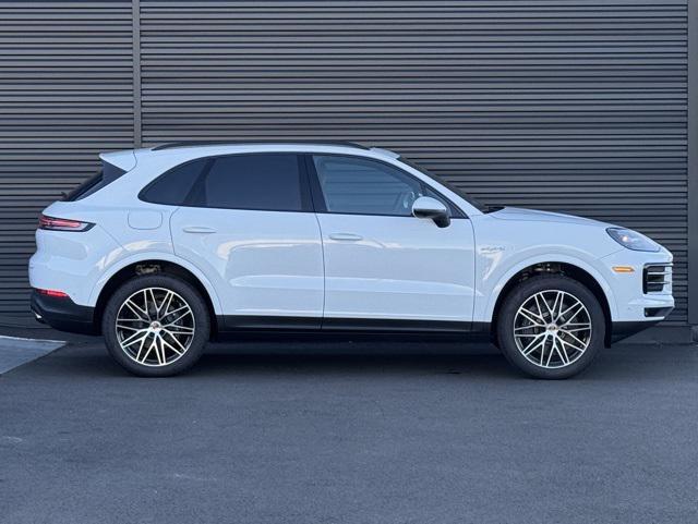 new 2025 Porsche Cayenne car, priced at $123,085