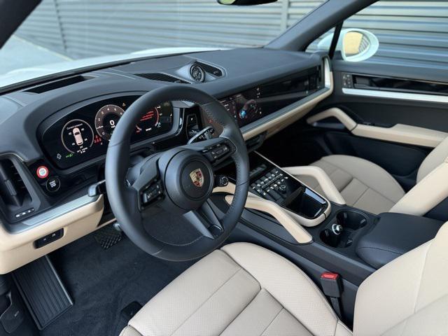 new 2025 Porsche Cayenne car, priced at $123,085