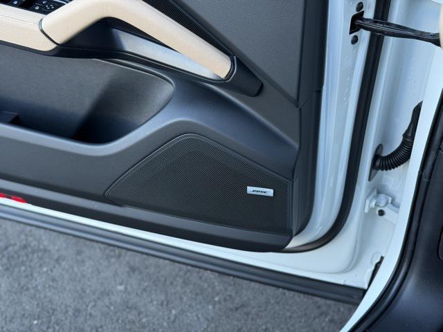 new 2025 Porsche Cayenne car, priced at $123,085