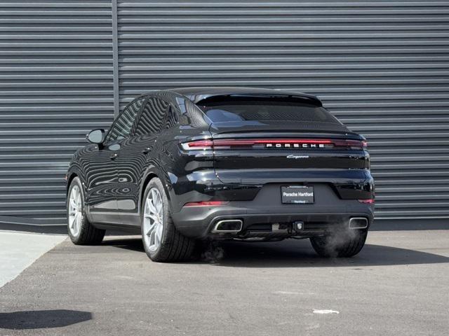 new 2025 Porsche Cayenne car, priced at $112,005