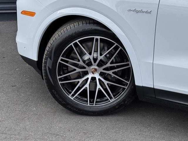 new 2026 Porsche Cayenne car, priced at $131,870