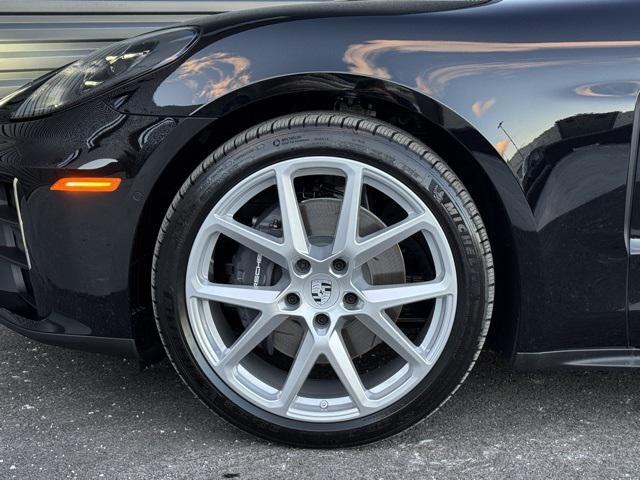 new 2026 Porsche Panamera car, priced at $141,550