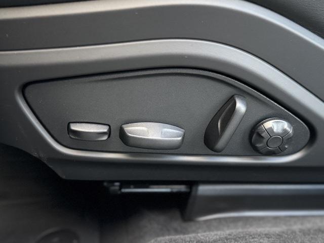 new 2026 Porsche Panamera car, priced at $141,550