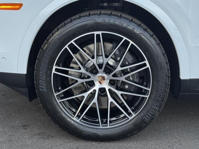 new 2026 Porsche Cayenne car, priced at $123,460