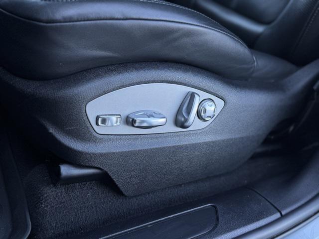 used 2022 Porsche Macan car, priced at $45,994